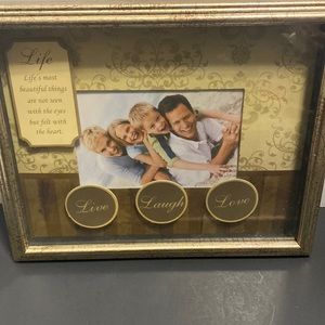 Live Laugh Love picture frame fits 4 x 6 picture